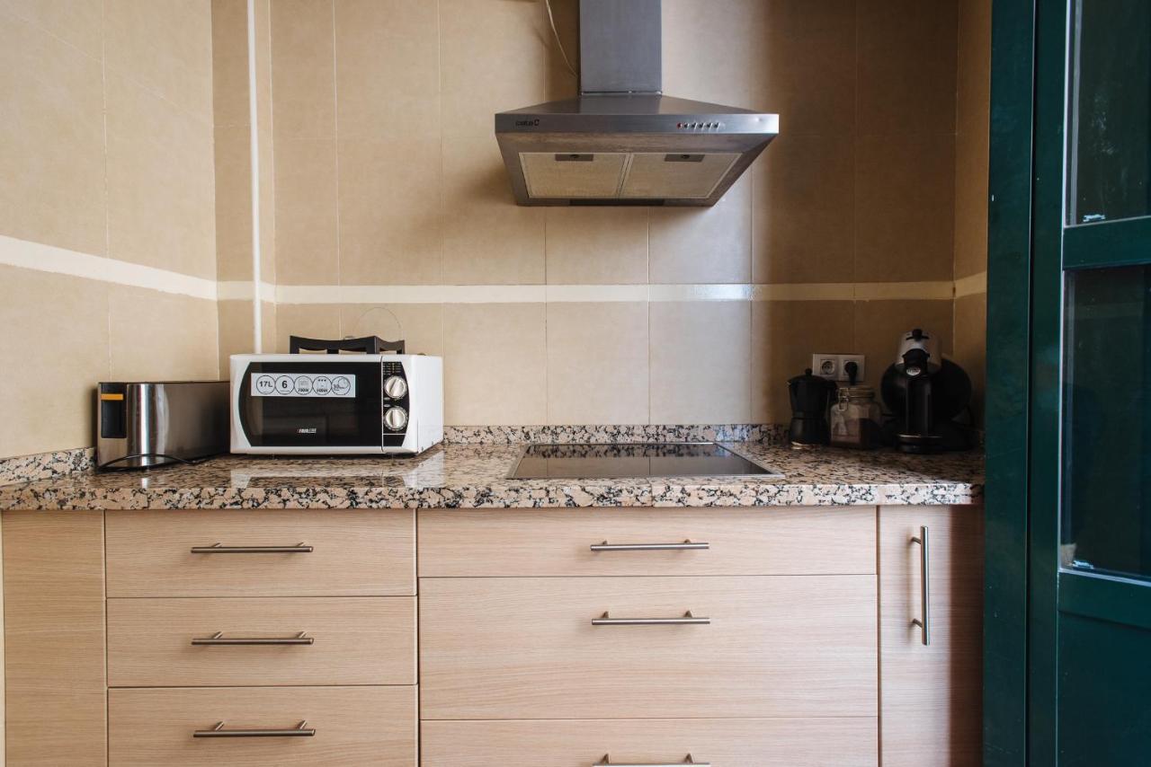 Homeyseville- Bright Apartment At Santa Cruz 6 Pax, Parking Optional מראה חיצוני תמונה