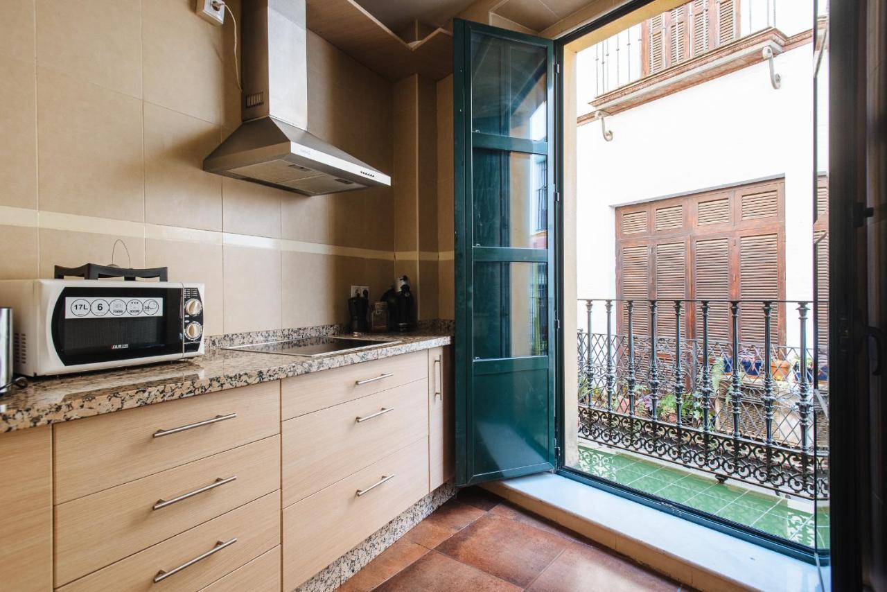 Homeyseville- Bright Apartment At Santa Cruz 6 Pax, Parking Optional מראה חיצוני תמונה